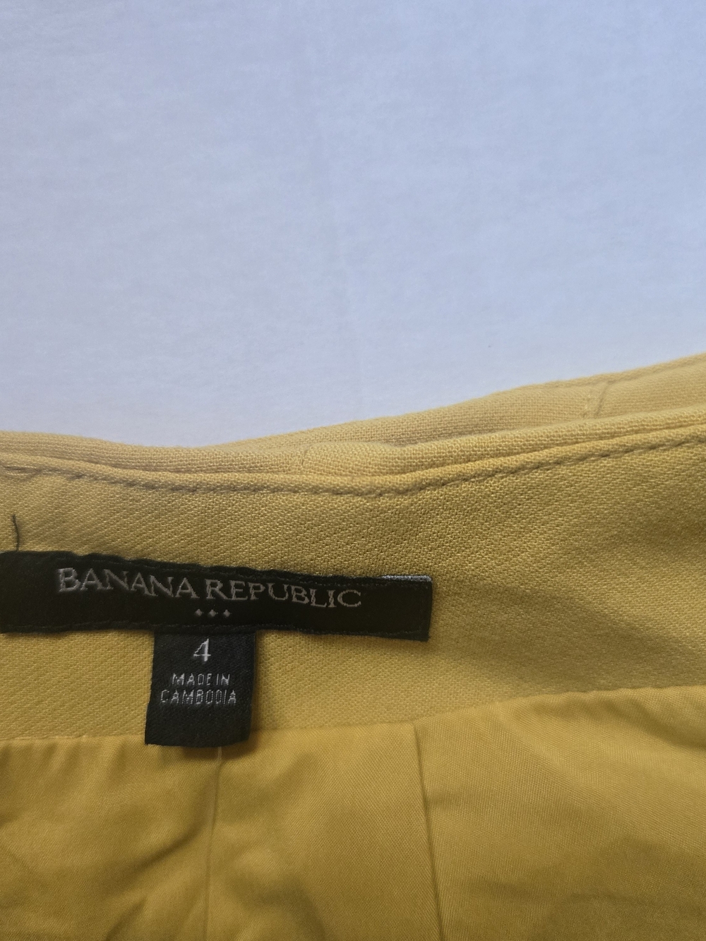 Banana Republic Mustard Yellow Pencil Skirt - Picture 6 of 9